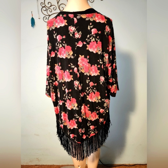 Sweet Rain Sweaters - Boho fringe rose cardigan